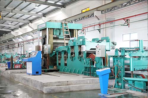 卷料壓花生產(chǎn)線